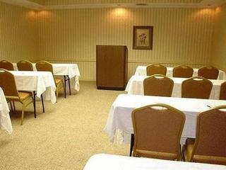 Express Little Rock-airport By Ihg Hotel 2*